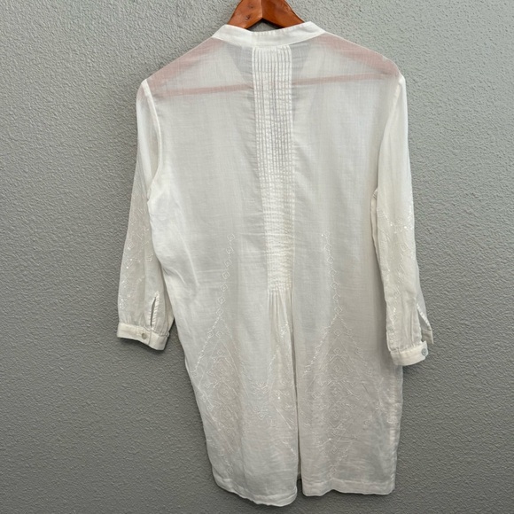 Chico's Embellished Tunic‎ Top Size 1 (M/8) - Picture 3 of 5